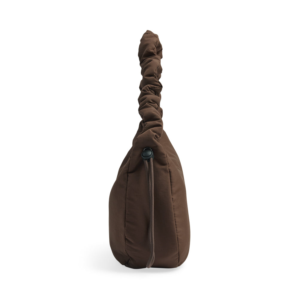 CraveMBG Handtasche. Braun. Recyceltes Polyester. Markberg