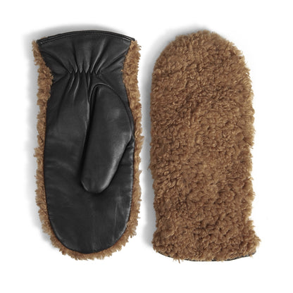 Fäustlinge von EllyMBG. Braun mit Schwarz. Pelz aus recyceltem Polyester. Marberg