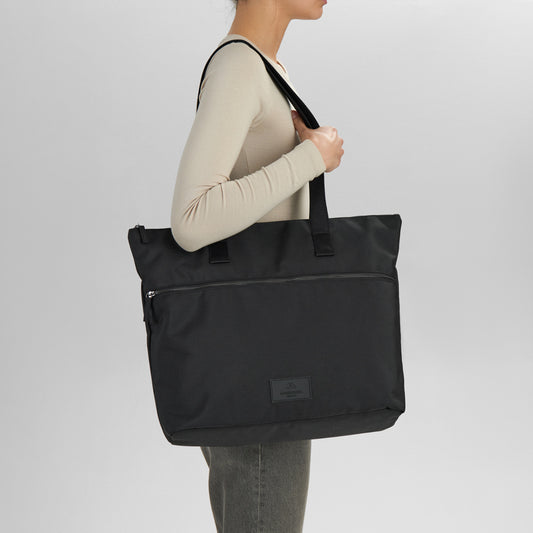 CommuteMBG Einkaufstasche. Unisex. Schwarz. Recyceltes Polyester. Markberg